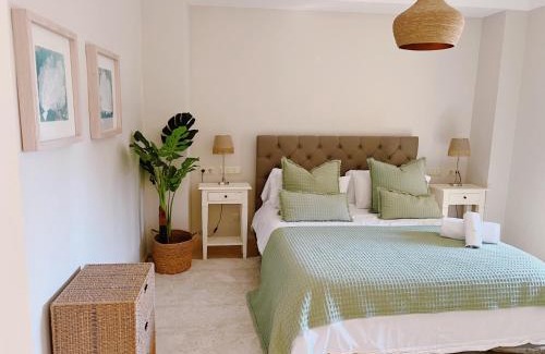 Sotogrande Apartment | Sotogrande Alboaire- Waterfront luxury 4 bedroom Apt in the Marina of Sotogrande
