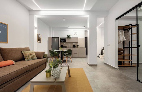 Exarhia Apartment | Soultani Aparthotel by HarmonyHomesAway