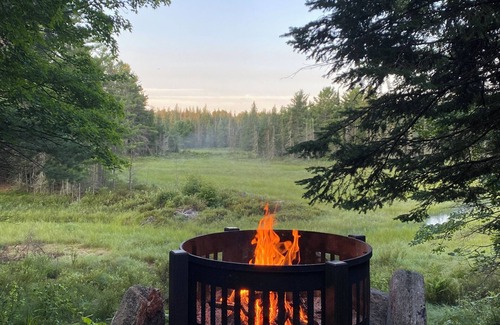 Muskoka Lakes RV Rental | Sound of Silence off-grid Glamping in Muskoka
