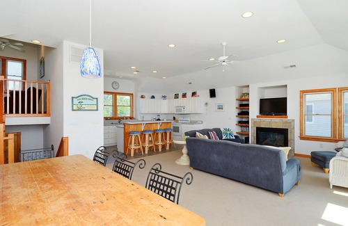 Duck House | Soundfront home with private pier and dock with perfect sunset views.