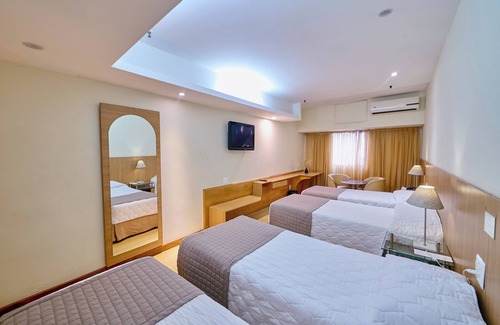 Copacabana Hotel | South American Copacabana Hotel