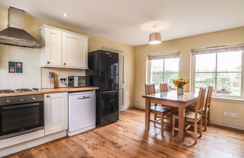 Marybank Cottage | SOUTH BALACHLADICH, pet friendly, with open fire in Muir Of Ord