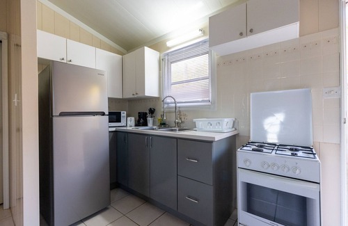 Cades Bay Apartment | South Coast Horizons