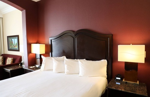 Temecula Hotel | South Coast Winery Resort and Spa