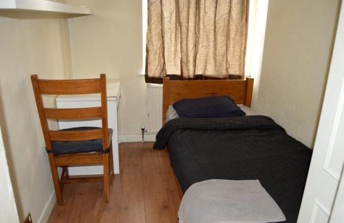 Selsdon and Ballards House | South Croydon