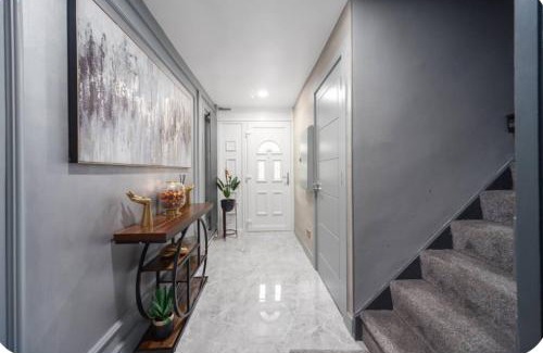 Thamesmead House | South East Ensuite 12mins to Elizabeth line