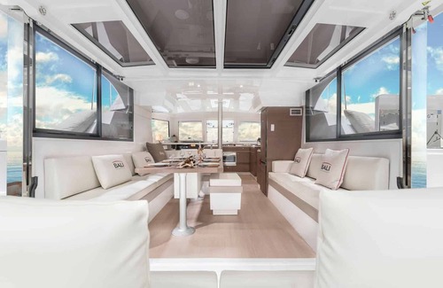 East Fort Lauderdale Boat Rental | South Florida Catamaran Adventure