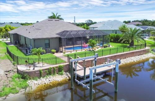 South Gulf Cove House | South Gulf Cove 3 Bedroom Canal Pool Home