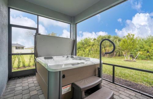 South Gulf Cove House | South Gulf Cove 3 Bedroom Private Home with Hot Tub
