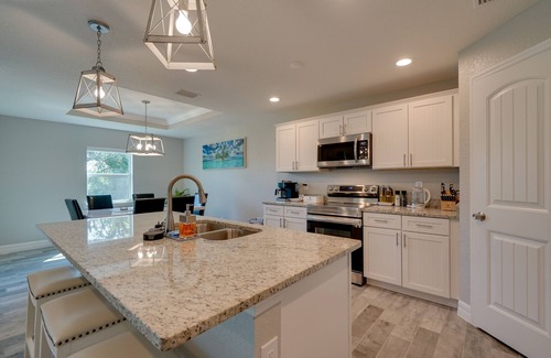 South Gulf Cove House | South Gulf Cove Port Charlotte Retreat: Gas Grill