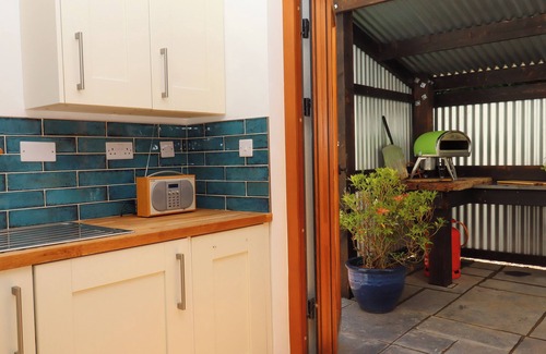 Moreleigh Cottage | SOUTH HOLM, pet friendly, with a garden in Moreleigh