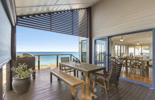 Ulladulla House | South Pacific Beach House - direct beach access