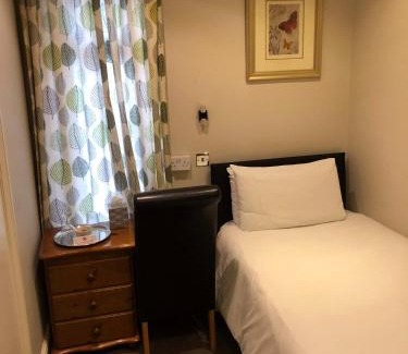 Lincoln House | South Park Guest House