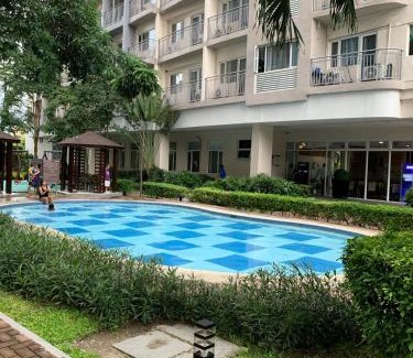 Las Pinas Apartment | south residences