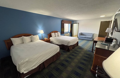 North Ridgeville Hotel | South Ridge Inn