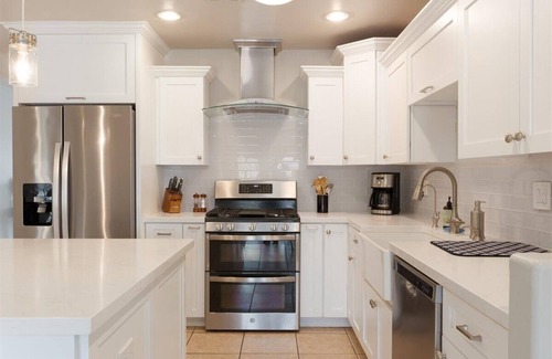 Cox Heights House | South Scottsdale Comfort Home, Minutes from Old Town!