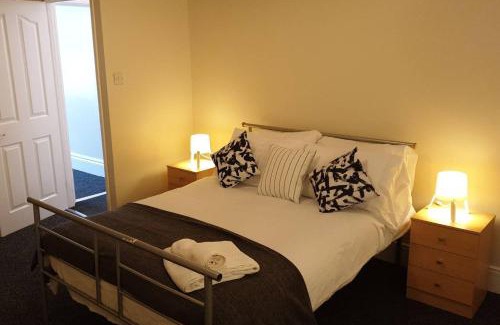 South Shields House | South Shield's Hidden Gem Amethyst 3 Bedroom House