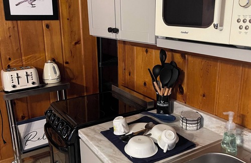 Twin Lake Cabin | South Shore Resort - Blue Jay