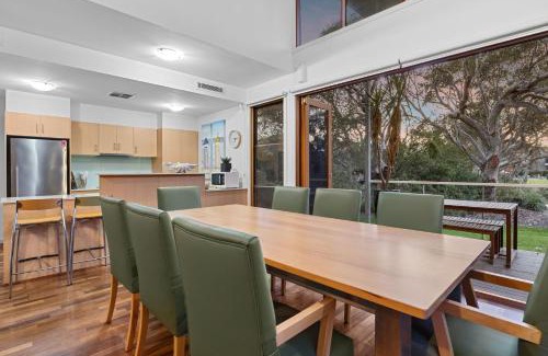 Normanville House | South Shores Villa 22