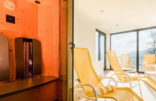 Bollendorf-Pont House | South side without balcony with panoramic view, from 12 nights - Waldhotel Sonnenberg
