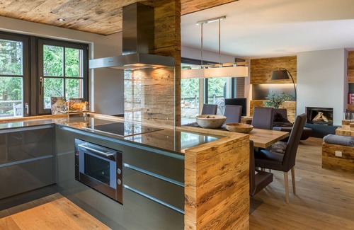 Merano Ski Chalet | South Tyrolean chalet vacation above the clouds