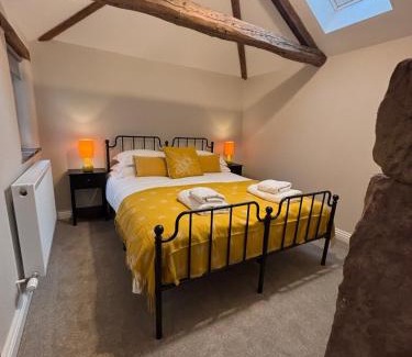 Dacre House | South View Cottage