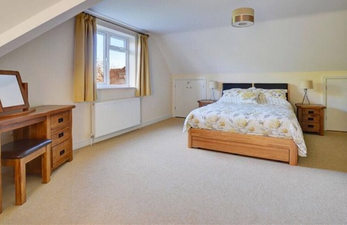 West Runton House | South View - Three Bedroom House, Sleeps 6