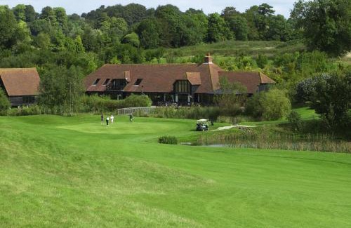 Winchester Cabin | South Winchester Lodges