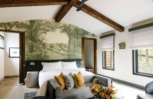 Franklin Resort | Southall Farm & Inn