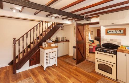 Honiton House | Southcott Farm Cottage