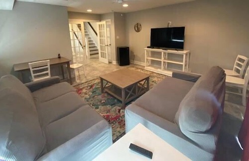 Townsend's Inlet House | Southend townhouse Great beaches! Features nice front porch, CENTRAL AIR, off street parking.