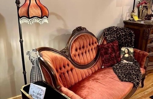 Stanardsville House | Southern Belle Rm. 101