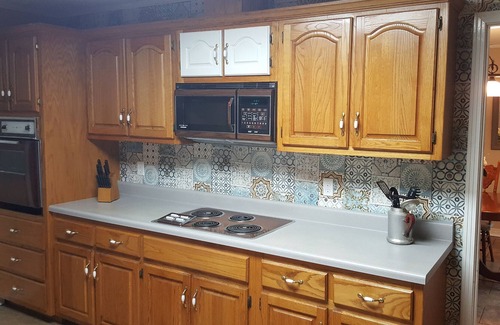 Belmont House | Southern Breeze can be your "Home Away From Home"