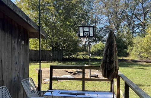 Pontotoc House | Southern Charm and Convenience: Perfect VRBO Retreat Near Ole Miss and Tupelo.