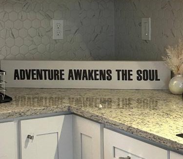 Southwestern House | Southern Collective Sleeps8! Airport-beltline
