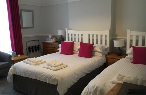 Christchurch House | Southern Comfort Guest House