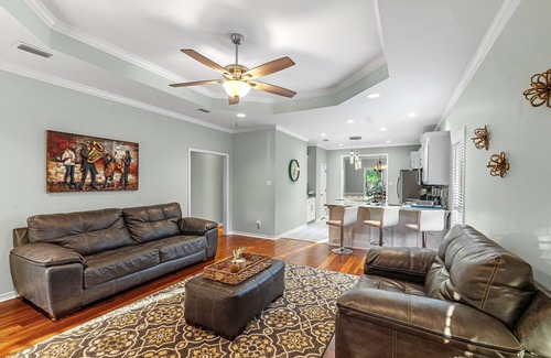 Mobile House | Southern Comfort Your Home Away From Home