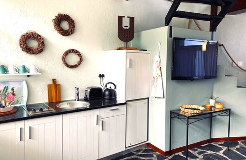 Somerset West House | Southern Cross Guest House