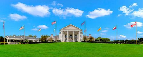 Carolina Forest Apartment | Southern Exposure Deluxe - World Tour Golf Resort