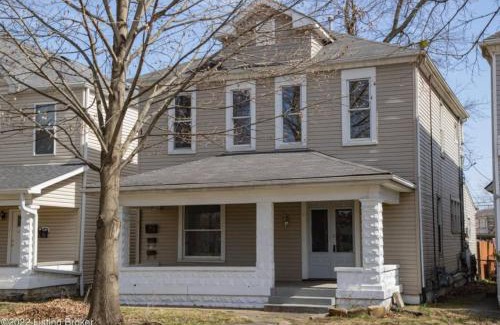Wilder Park Apartment | Southern Parkway Retreat Near Downtown Louisville
