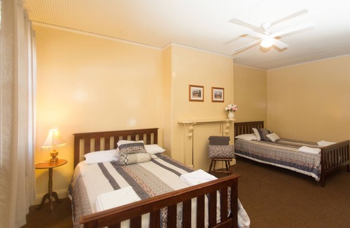 Goulburn Hotel | Southern Railway Hotel Goulburn