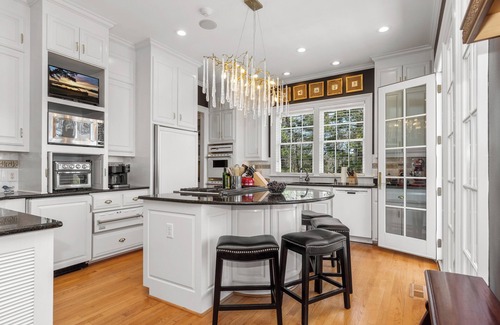 Newport House | Southern Splendor Luxury home, 5 acres, private pool & hot tub, boat dock