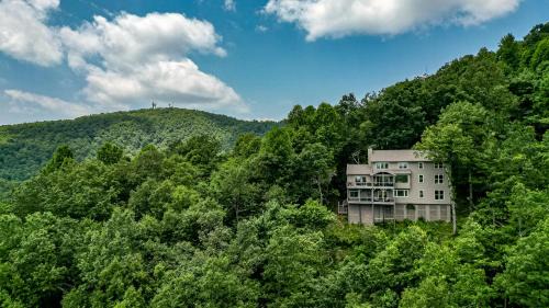 Big Canoe House | Southern Views
