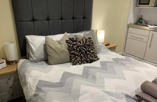 Didcot Apartment | Southernwood - Garden Lodge 10