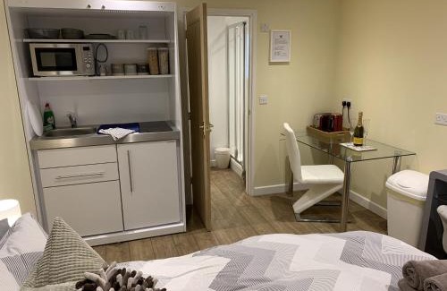 Didcot Apartment | Southernwood - Garden Lodge 10