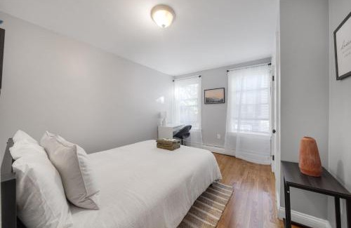Columbus Park - Andrew Square Apartment | Southie Living by Seaport, Red Line, Beach & Bars