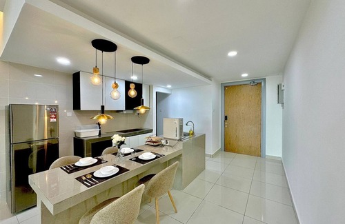 Central District Apartment | Southkey Mosaic By Antlerzone