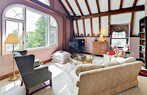 Southport House | Southport Island Cottage
