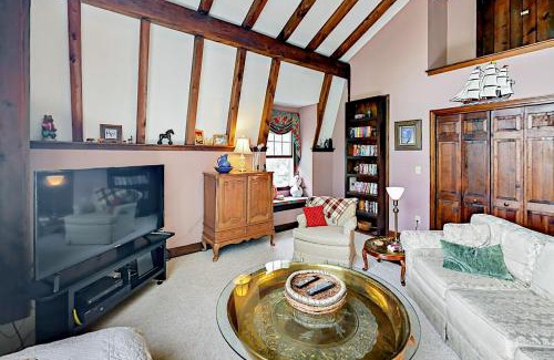 Southport House | Southport Island Cottage