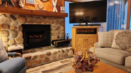 Harbor Springs House | Southridge #9 - Ski-in/ski-out at base of Nub's Nob